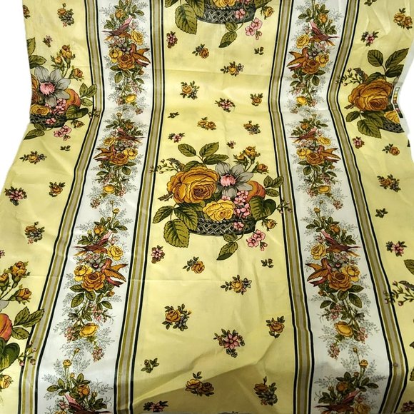Vintage 5th Avenue Designs Upholstery Fabric 1.5 Yards Floral Birds Screen Print - Picture 2 of 8